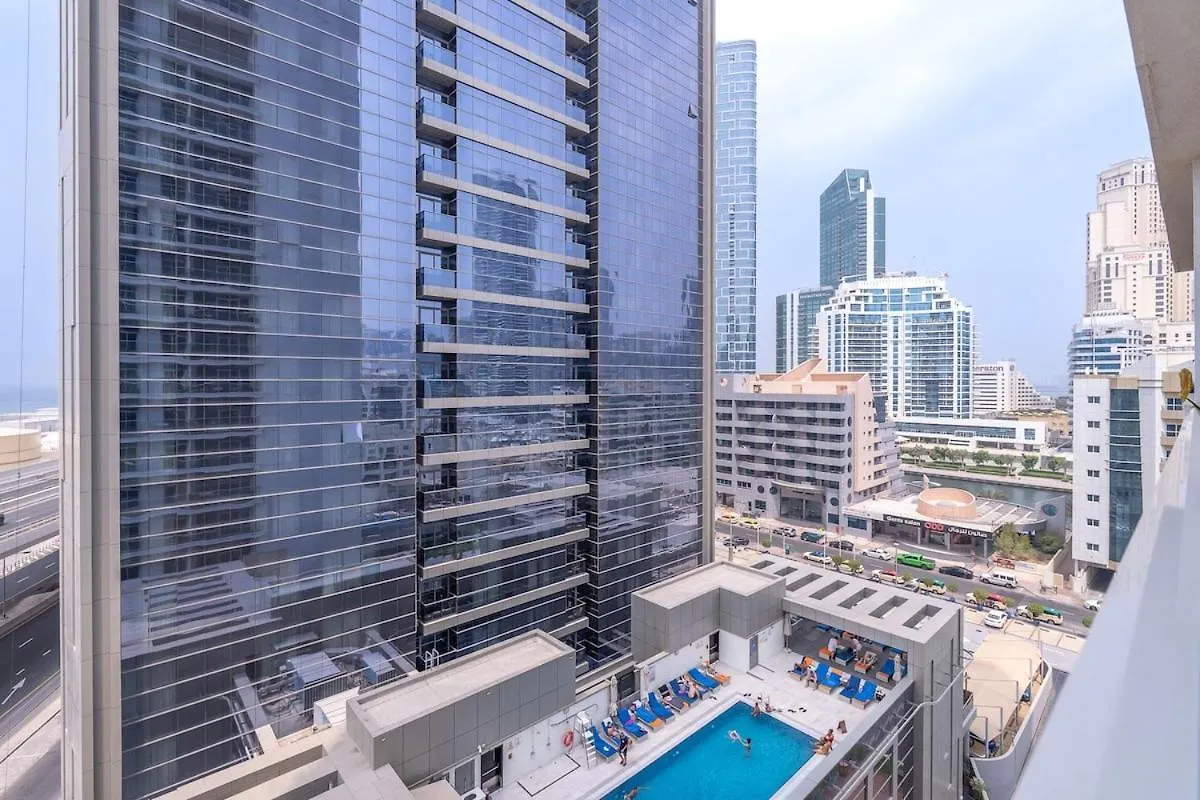 Stylish 1-Bedroom Apartment At Studio One Near Jbr Beach Dubai