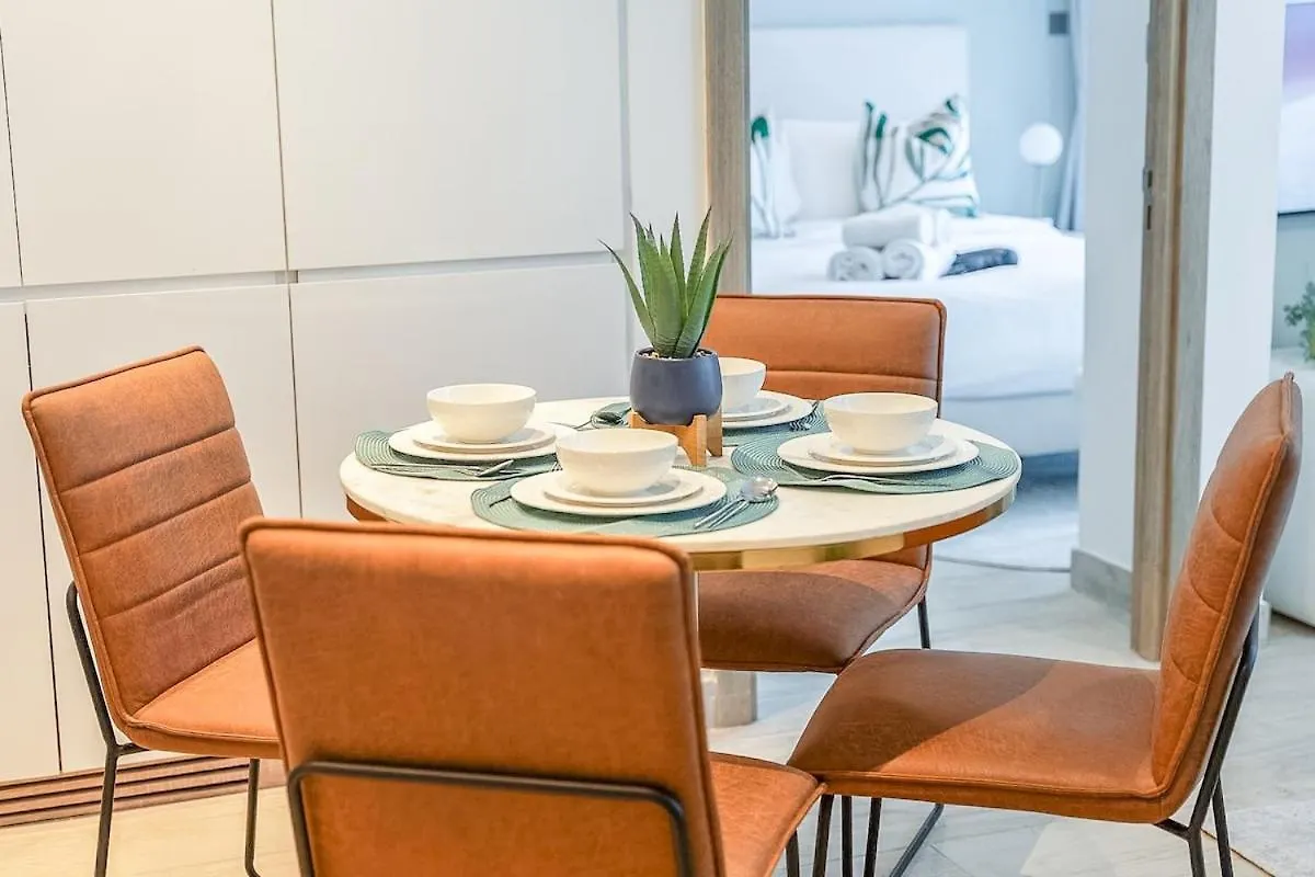 Stylish 1-Bedroom Apartment At Studio One Near Jbr Beach Dubai