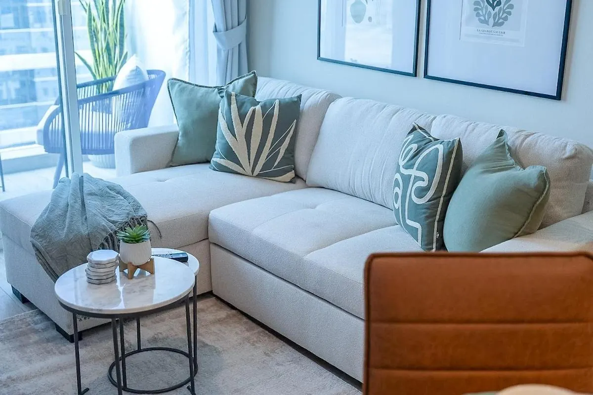Stylish 1-Bedroom Apartment At Studio One Near Jbr Beach Dubai